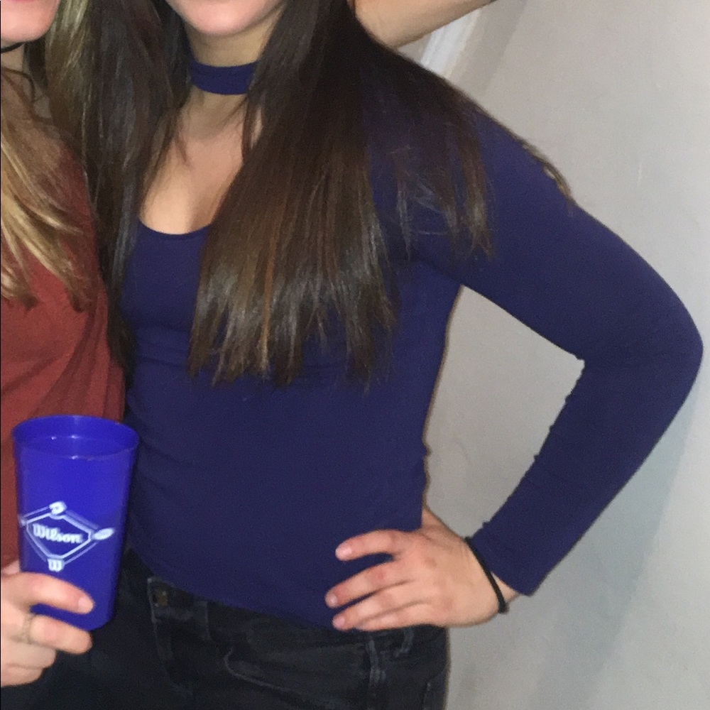 Cut out neck choker long sleeve - Picture 2 of 6